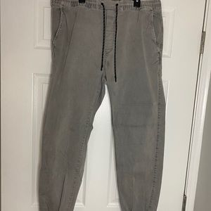 American eagle joggers